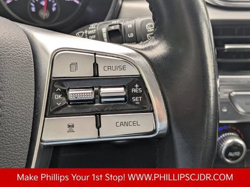 Used 2022 Kia Telluride LX AWD/4WD image 24