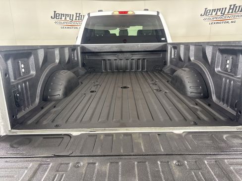 Used 2024 Ford F350 XLT image 22