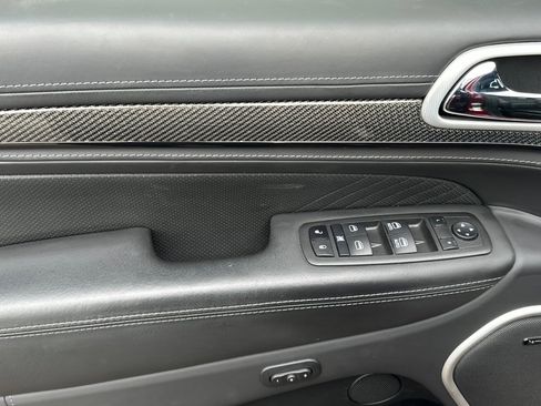 Used 2021 Jeep Grand Cherokee Trackhawk image 11