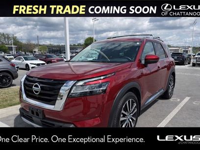 Used 2024 Nissan Pathfinder Platinum