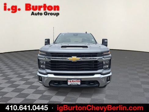 Certified 2025 Chevrolet Silverado 2500 LT w/ Convenience Package AWD/4WD image 2