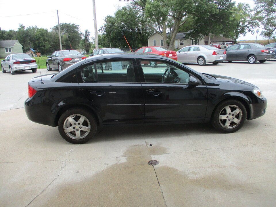 Used 2010 Chevrolet Cobalt LT w/ Preferred Equipment Group FWD image 16