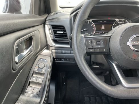 Certified 2024 Nissan Rogue SV image 12