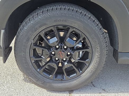 Used 2026 Nissan Armada PRO-4X AWD/4WD image 7
