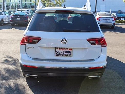 Used 2021 Volkswagen Tiguan SEL image 6
