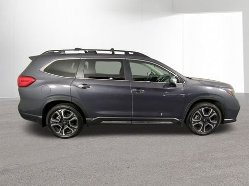 Used 2023 Subaru Ascent Touring AWD/4WD image 40