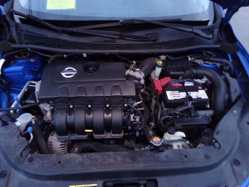 Used 2015 Nissan Sentra SR w/ Navigation Package image 21