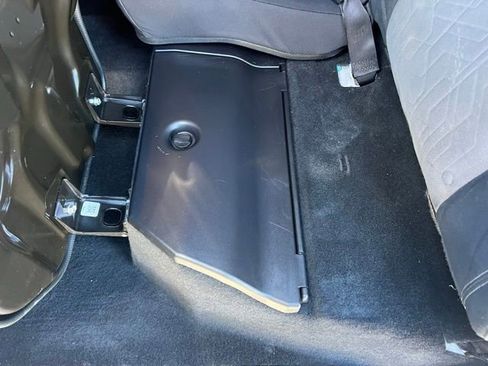 Used 2023 Toyota Tacoma TRD Sport image 36