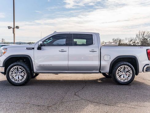Used 2019 GMC Sierra 1500 SLT w/ SLT Premium Plus Package image 4