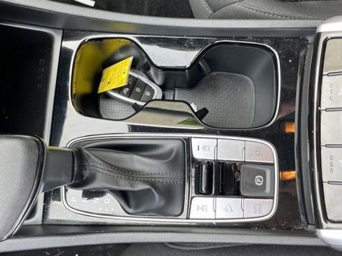 Used 2023 Hyundai Tucson SEL w/ Winter Package image 13