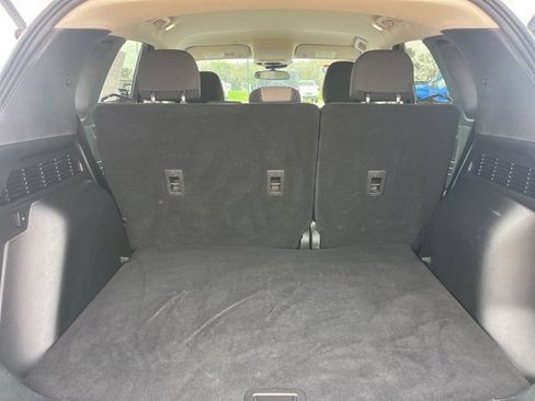 Used 2022 Ford Escape SE w/ Cold Weather Package image 43