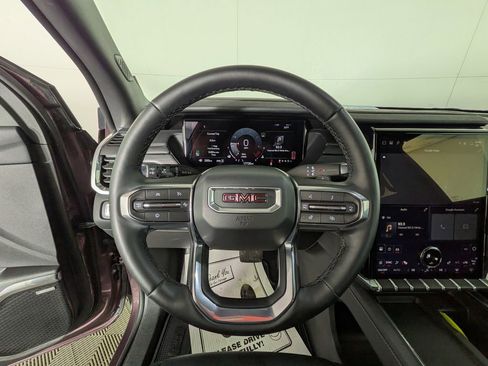 Certified 2025 GMC Acadia Elevation w/ Elevation Premium Package image 22