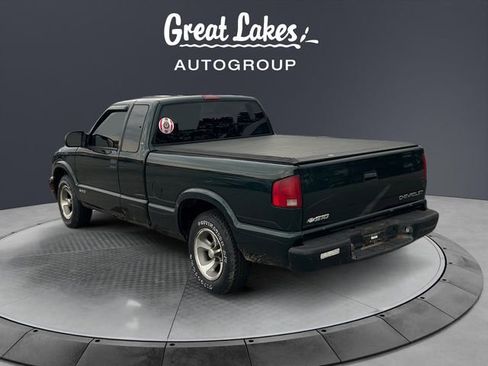 Used 2002 Chevrolet S10 Pickup LS w/ LS Preferred Equipment Group image 3