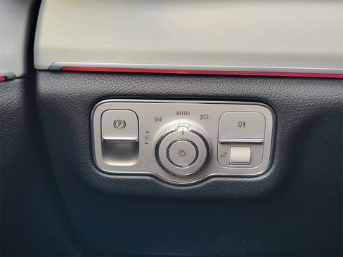 Used 2020 Mercedes-Benz GLE 350 4MATIC image 20