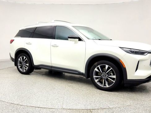 Used 2023 INFINITI QX60 Luxe w/ Cargo Package image 3