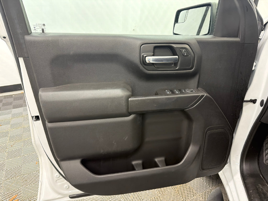 Used 2020 Chevrolet Silverado 1500 Custom Trail Boss w/ Custom Convenience Package AWD/4WD image 10