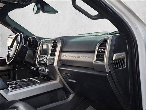 Used 2017 Ford F250 Platinum w/ Platinum Ultimate Package image 24