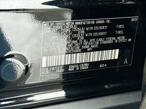 Used 2025 Toyota RAV4 XLE image 29