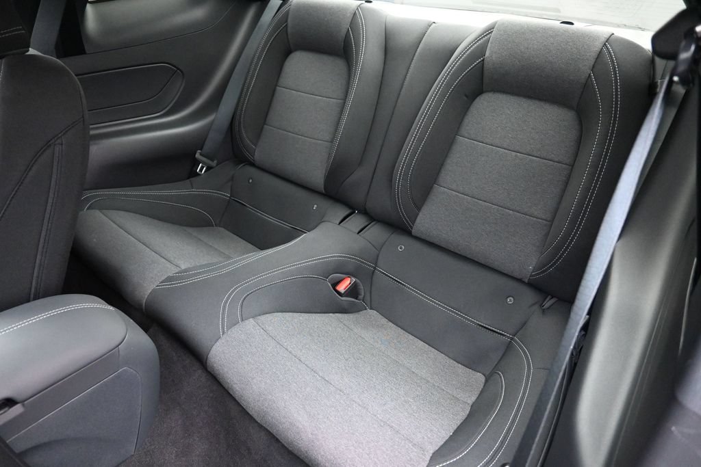 Used 2025 Ford Mustang GT RWD image 16