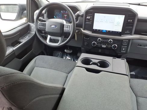 Used 2025 Ford F150 XLT w/ Equipment Group 301A Standard RWD image 5