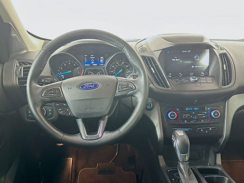 Used 2019 Ford Escape SEL image 18