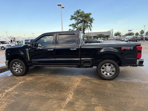 Used 2025 Ford F250 King Ranch w/ Chrome Package AWD/4WD image 9