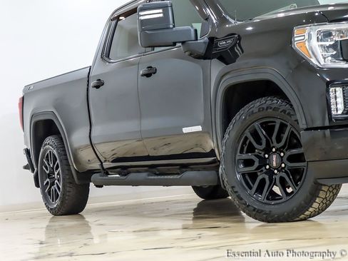 Used 2020 GMC Sierra 1500 Elevation w/ Elevation Value Package AWD/4WD image 4