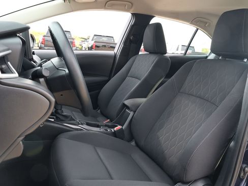 Used 2025 Toyota Corolla LE image 23