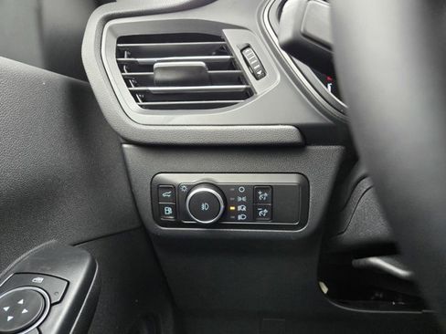 New 2026 Ford Escape SE image 10