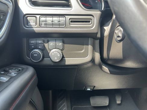 Used 2021 Chevrolet Tahoe RST w/ Luxury Package AWD/4WD image 18
