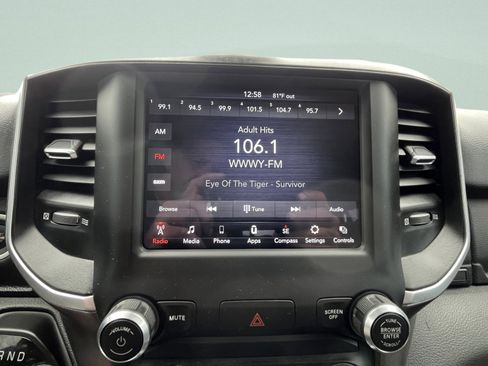 Used 2021 RAM 1500 Big Horn AWD/4WD image 14