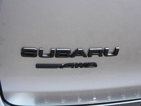 Used 2022 Subaru Ascent Onyx Edition AWD/4WD image 9