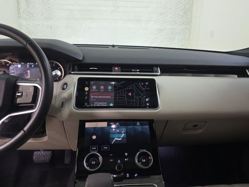 Used 2022 Land Rover Range Rover Velar S AWD/4WD image 10