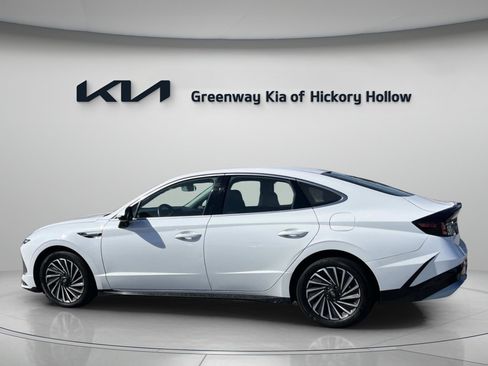 Used 2025 Hyundai Sonata SEL FWD image 4