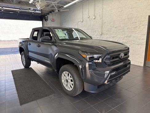 New 2025 Toyota Tacoma SR5 image 1