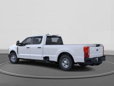 New 2026 Ford F250 XL RWD image 4