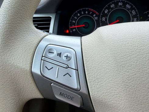 Used 2008 Toyota Solara SE image 19