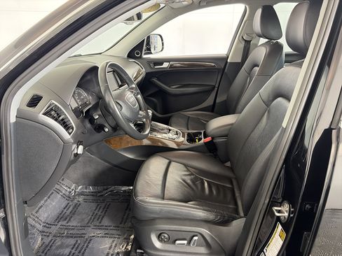 Used 2016 Audi Q5 2.0T Premium Plus w/ Technology Package image 6