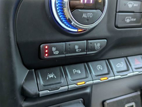 Used 2020 GMC Sierra 1500 AT4 w/ AT4 Premium Package image 24