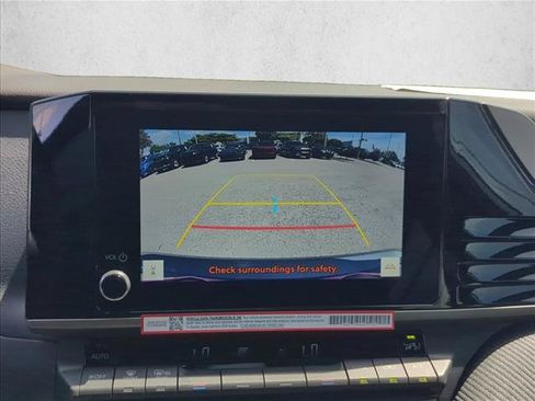 Used 2026 Toyota Camry SE FWD image 22