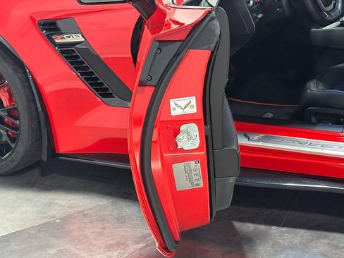 Used 2016 Chevrolet Corvette Z06 w/ Z07 Performance Package RWD image 43