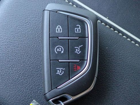 Certified 2024 Cadillac Escalade Sport w/ LPO, ONYX Package image 31