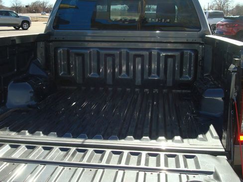 Used 2024 Ford Ranger Lariat w/ FX4 Off-Road Package image 12