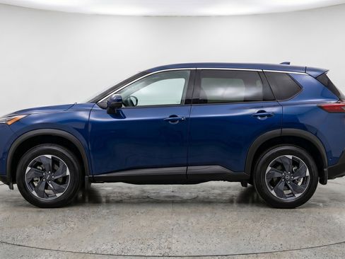 Used 2025 Nissan Rogue SV AWD/4WD image 5