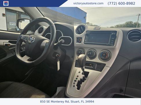 Used 2013 Toyota Matrix S image 14