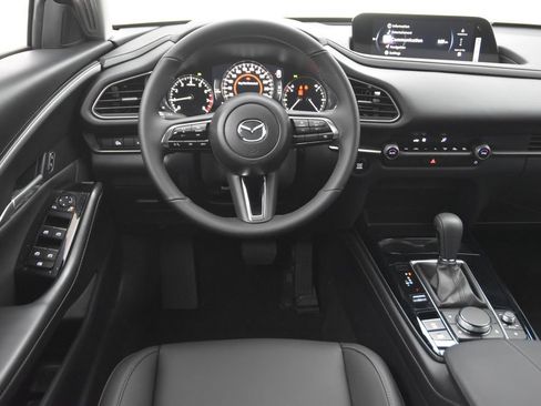 Certified 2025 MAZDA CX-30 AWD 2.5 S w/ Select Sport Pkg image 17