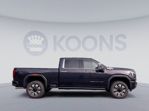 New 2026 GMC Sierra 2500 Denali w/ Denali Reserve Package image 8