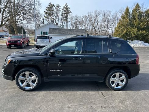 Used 2014 Jeep Compass Latitude w/ Sun/Sound Group image 6