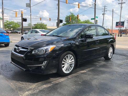 Used 2015 Subaru Impreza 2.0i Limited AWD/4WD image 4