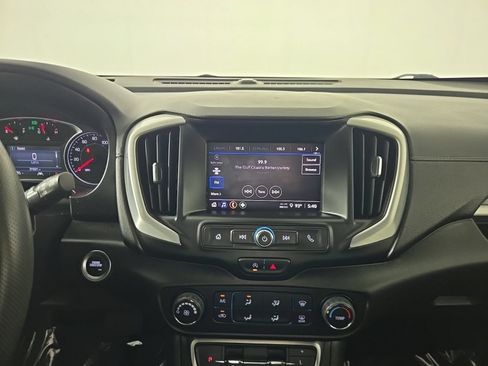 Used 2024 GMC Terrain SLE FWD image 10